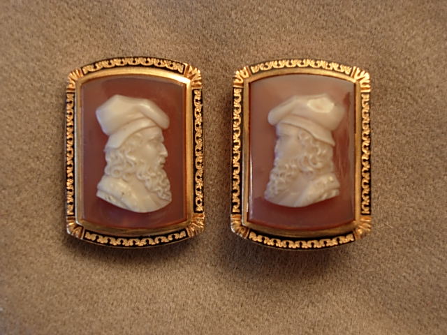 Handsome Hardstone Cameo and Yellow Gold