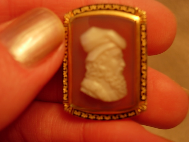 Handsome Hardstone Cameo and Yellow Gold