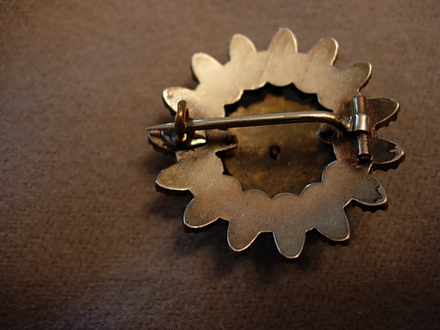 Victorian Cluster Garnet Brooch