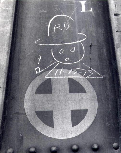 Don Longanecker: Chalk Graffiti #6 (head with pipe)