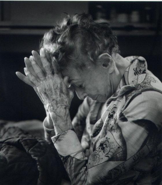 Margaretta Mitchell: Ruth's Hands I (Ruth Bernhard)