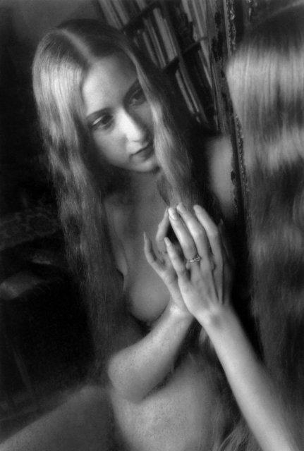 Steven Gelberg: Velvet Mirror