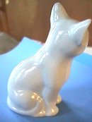 Otagiri Kitten Figure, Grey,White, Precious!