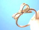 14K Bow Ring, Gold, Sz 5 3/4, Precious!