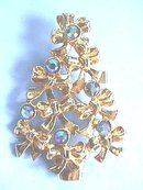 Christmas Tree Pin, Ribbons,A/B,Sgnd,Book Pc