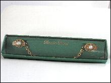 Vintage Sweater Guard MIB Filigree Pearl Pretty!