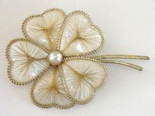 Wire Flower Pin Spun Heart Shape Petals Handmade Gold Tone Vintage