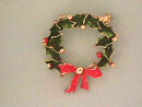 Christmas WREATH Pin Enameled Vintage