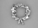 Christmas WREATH Pin Enameled Vintage