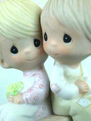 Precious Moments LOVE ONE ANOTHER 1978 MIB