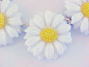 Retro Daisy Bracelet Resin Vintage