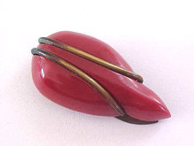 Bakelite Brass Clip Fur Deco Reddish Brown