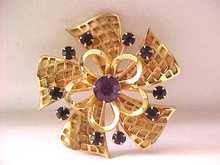 Purple Layered Pin/Pendant Vintage Open Work Prong Set