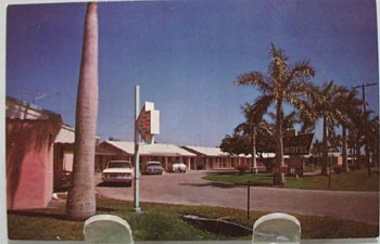 Palm City Motel Ft. Myers, Fla. Post Card