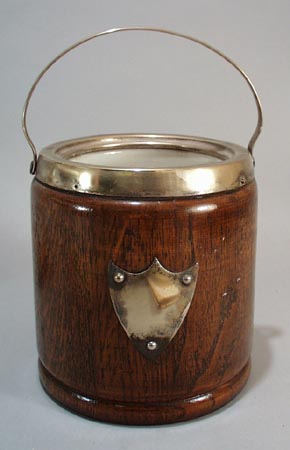 Wooden bucket with stonewear inside