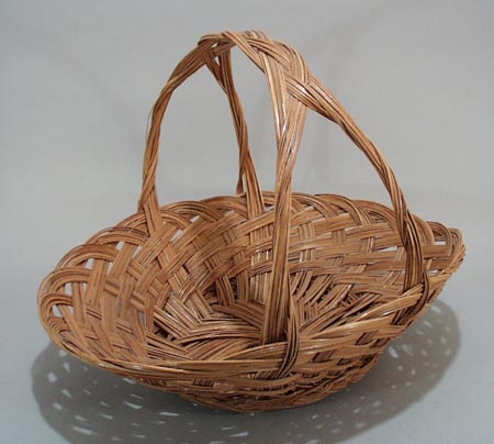 Woven grass basket, Nice large basket with nice shape