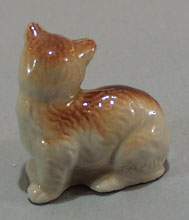 Old porcelain kitty mini figurine.