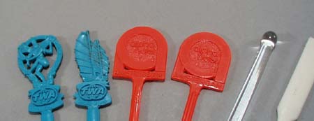 6 swizzle sticks, TWA