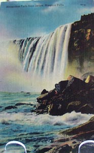 Horse shoe Falls with Rock Postcard
