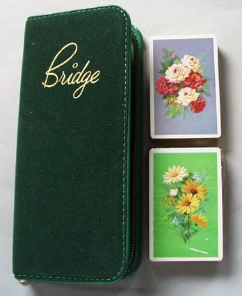Velveteen bridge (standard deck) set in zipper case