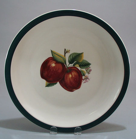 China Pearl Apple Round Chop Plate