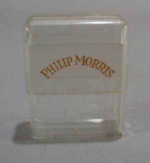 Philip Morris plastic Cigaretter souviner case.