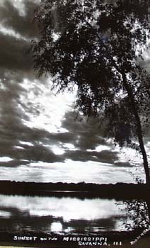 Photo Card Savanna Ill Palisades sunset postcard.