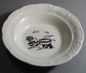 Water Lily Fruit Bowl