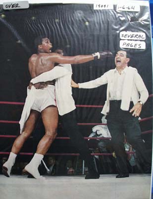 Cassius Clay & Sonny Liston Fight Article 1964