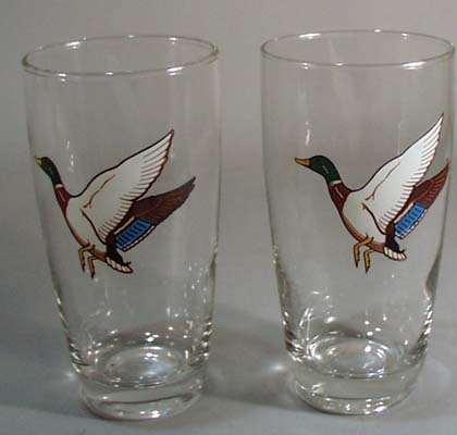 1940's Drinking glass pr with duck.