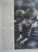 Black and white 1960 photo ad of Dodgers slugging legend Frank Howard