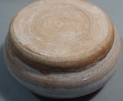 Hand thrown stoneware vase in natural coloring