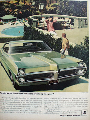 Pontiac Wonder What Other Carmakers Doing Ad 1967