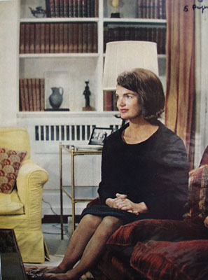 Jackie Kennedy Article And Picture 1964