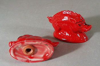 Razor Back Arkansas salt and pepper set