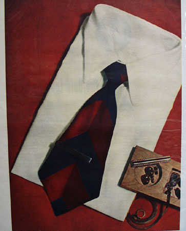 Bold Look Necktie Windsor Knot Ad 1948