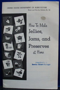 How To Make Jams Jelly and Preserves 1976
