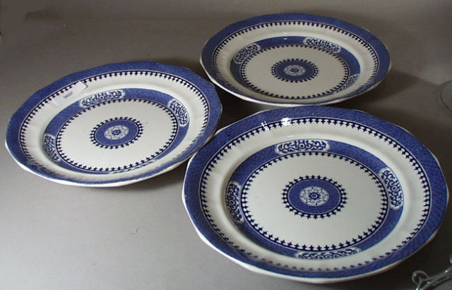 WA & S Dagger Border 3 Soup Bowls
