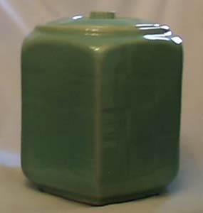 Shawnee Pottery Cookie jar, gloss matte green
