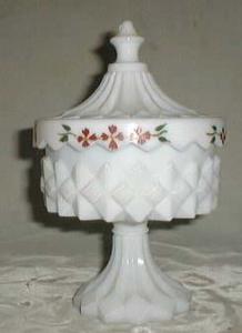 Westmoreland ? Covered Candy with handpainted poinsetta's