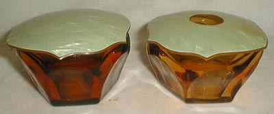 Cambridge amber dresser pair bowls with lids