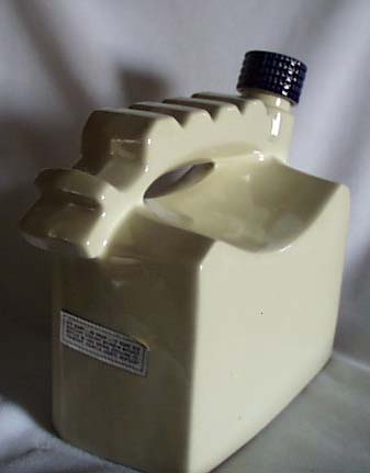Reno Heritage China Ezra Brooks bottle