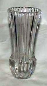 1977 Avon president club vase