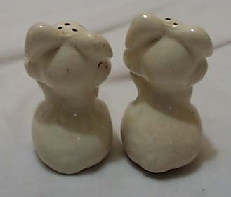 Walt Disney Dog Salt & Pepper old