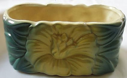 Royal Copely planter