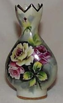 Vacago roses vase with pointed top, unusual t