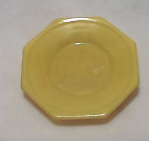 Yellow Pr of Childs Dinner Plates Akro Agate