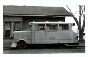 UP Inspector Car #B-42 RR Train Photo. Subject UP Insp. Car B-42, Location Callaway, NE. 1957