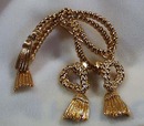 Pin and Earrings Rope Design