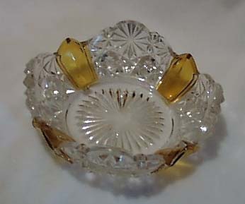 Pressed glass old berry bowl